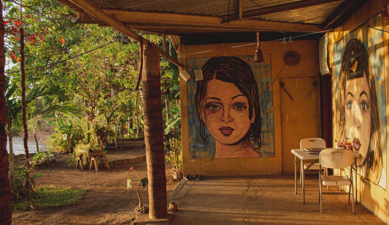 La Casa Del Artista Apartment Esquipulas Екстериор снимка